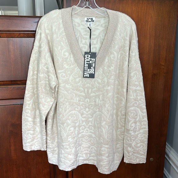 NWT Future Collective Brocade Shimmer V-Neck Sweater - Picture 5 of 10